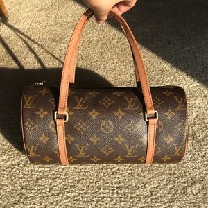 Louis Vuitton Vintage Papillon 26 (RARE)